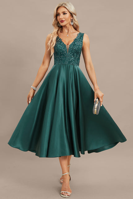 Robe Dentelle Satinée Élégante - gallery 1