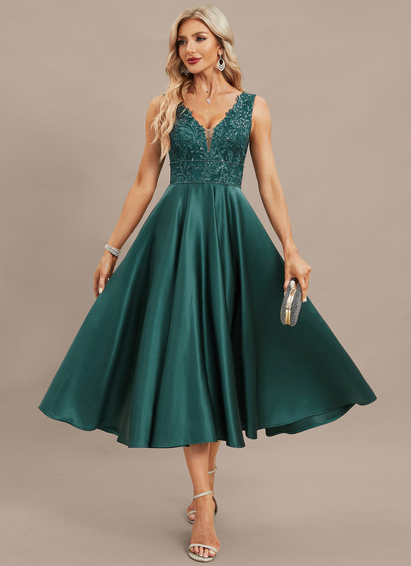 Robe Dentelle Satinée Élégante - gallery 1