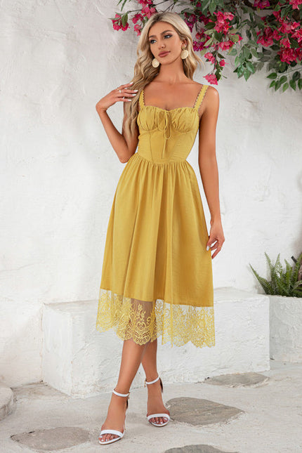 Robe Jaune En Dentelle - gallery 1