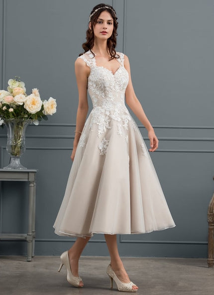 Robe Dentelle Élégante Crème
