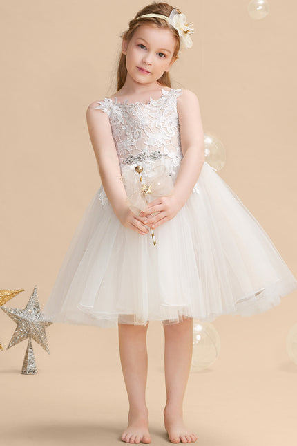 Robe Dentelle Nuptiale Enfantine Élégante - gallery 4