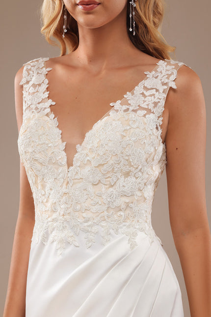 Robe Dentelle Satinée À Décolleté Plongeant - gallery 4