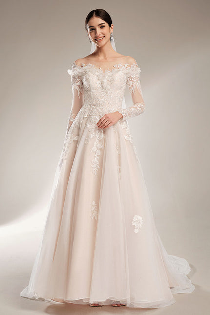 Robe Dentelle De Mariée Élégante