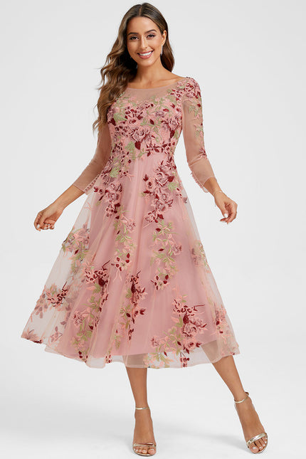 Robe Cocktail Rose Poudré Dentelle