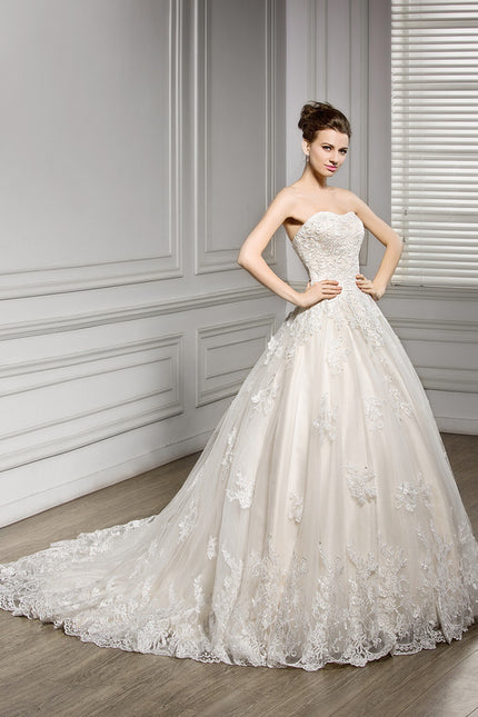 Robe Dentelle Écrue Élégante - gallery 4