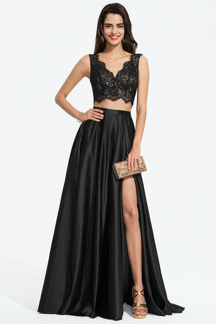 Robe Fendue Dentelle