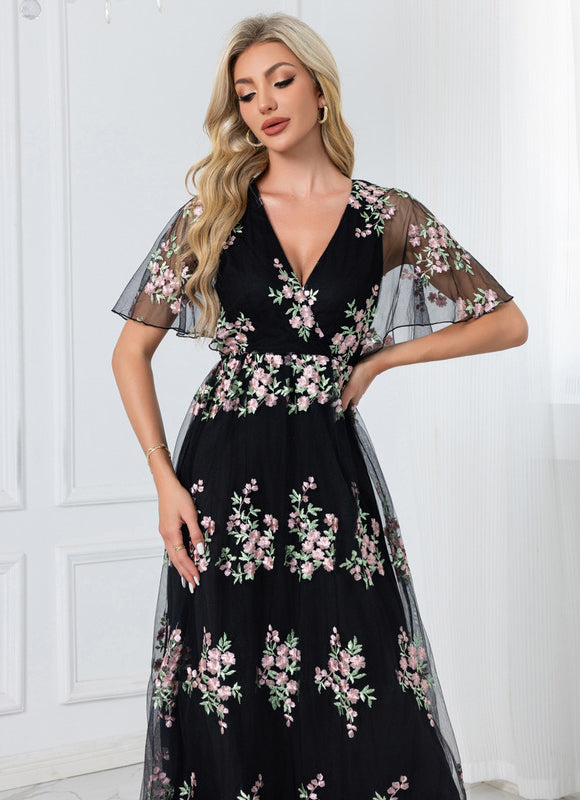 Robe Dentelle Brodée - gallery 2
