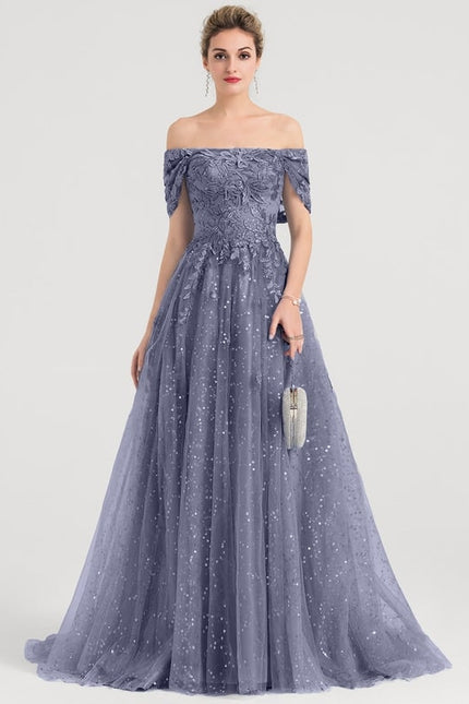 Robe Dentelle Lavande Étoilée